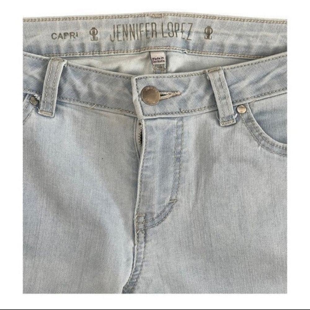 Jennifer Lopez Women's Light Blue Capri Jeans 6 Mid Rise Cotton Blend VG - Picture 5 of 7
